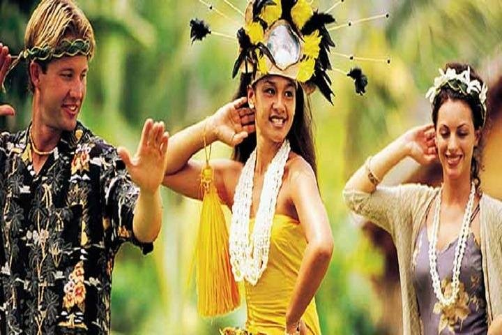 Pearl Harbor, Dole Plantation, and Polynesian Center from Waikiki - Photo 1 of 7